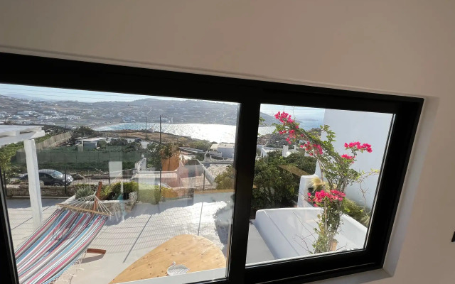 Yalos Mykonos 4 Bedroom Luxury Home Ornos