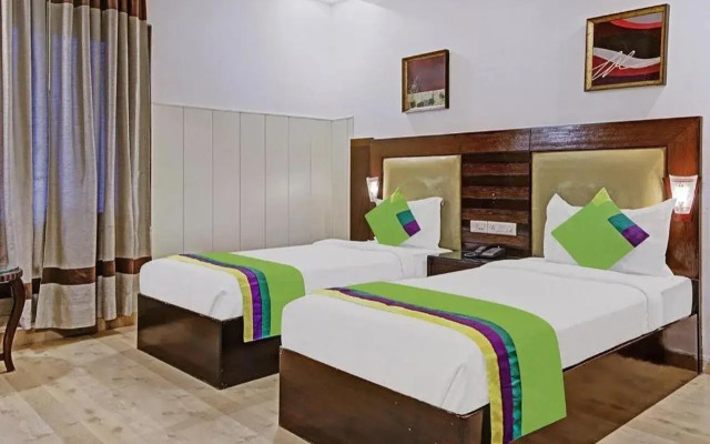 Parkland Kailash Colony
