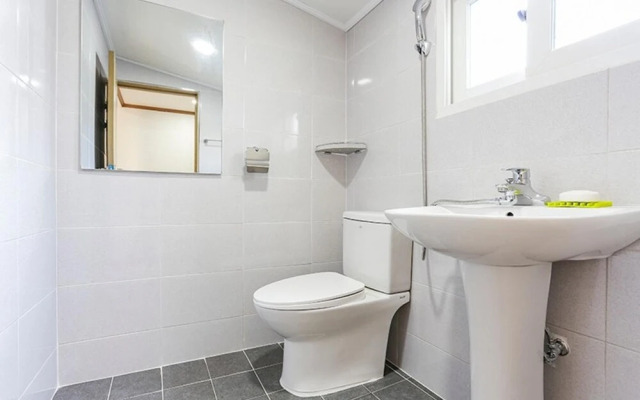 Namhae Anchae Pension