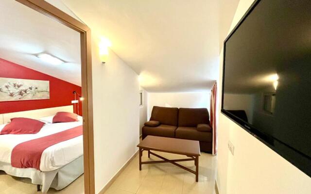 Neptuno Apartments