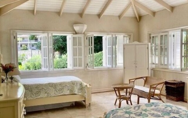 Beautiful 5-Bedroom Villa Ashiana in Marigot Bay 5 Villa by RedAwning