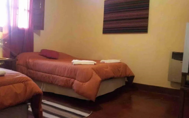 La Casona Amarilla