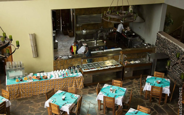 Weru Weru River Lodge