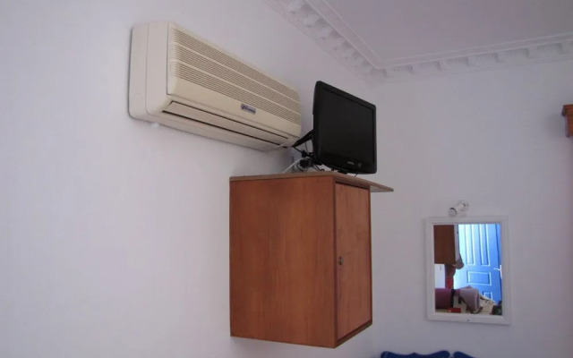 Studio Apartment Perivolos