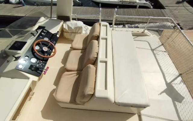 B&B Boat Miguel IV