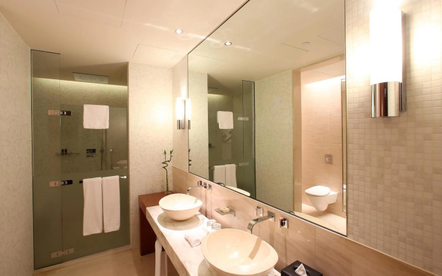 Oryx Airport Hotel