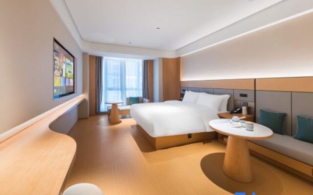 JI Hotel (Qingdao Qiche Beizhan Xianjiazhai Subway Station)