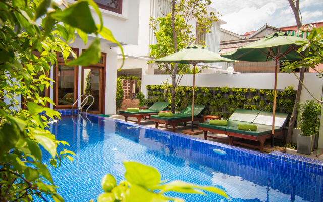 Vid Angkor Boutique