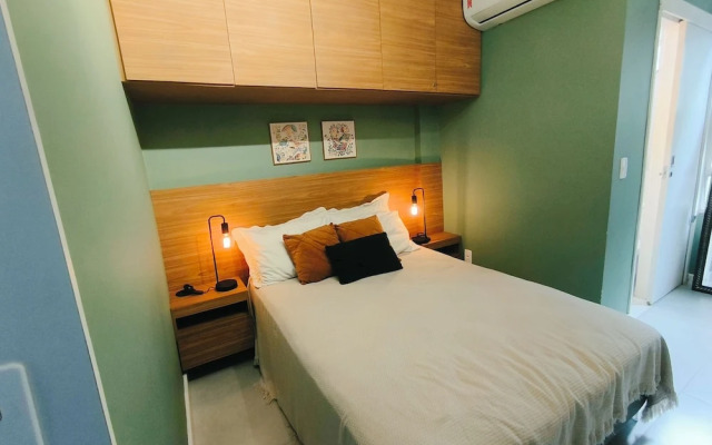 Flamengo: Studio completo, perto do metro