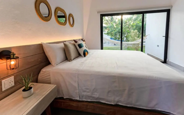 Bayshore 76 Beachfront Villa Palmar de Ocoa
