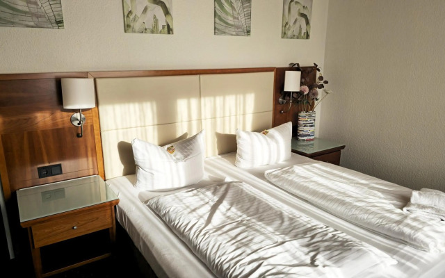 Hotel Avenue Altenfurt