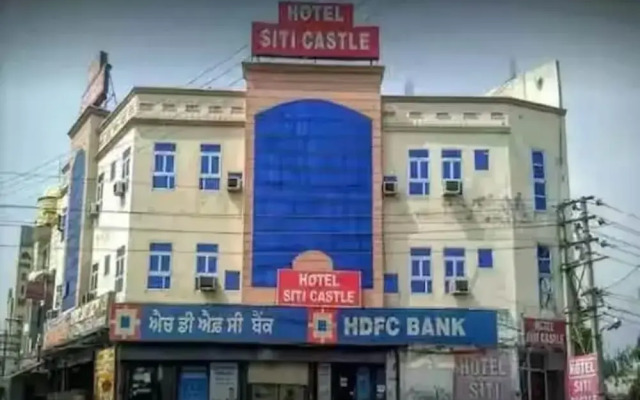 Goroomgo Siti Castle Jalandhar