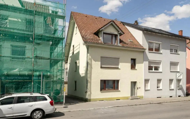 UNIQUE: 2 Zi. Wohnung im Herzen von Schwenningen mit Terasse EG