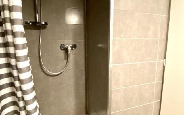 2 - Le Studio Pontissalien - Parking privatif