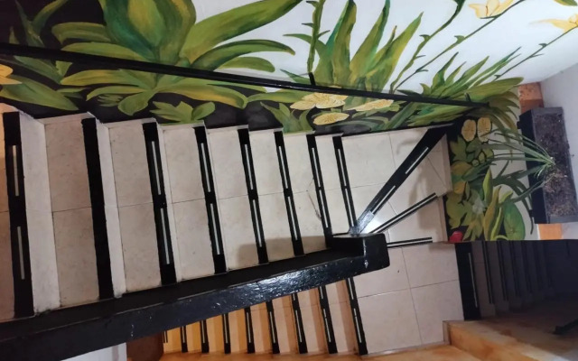 Hotel Plaza Confort Inn