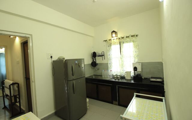 OYO Home 9365 Bewitching 3BHK