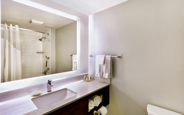 Holiday Inn Miami West - Airport Area by IHG