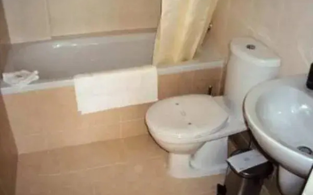 Paschali Hills Apartments