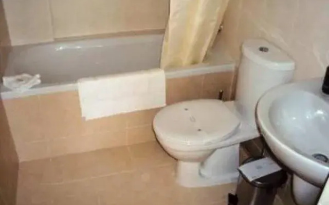 Paschali Hills Apartments