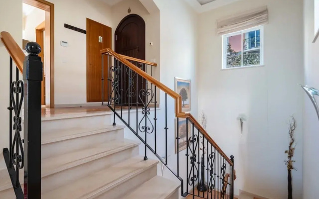 Designed Villa - Palheiro Village