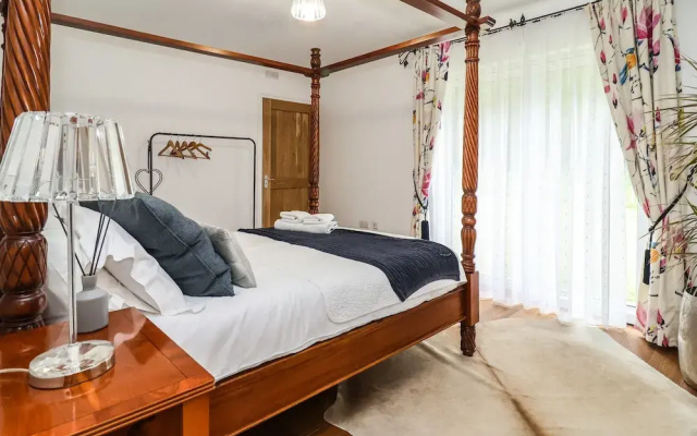 Polly's Annexe