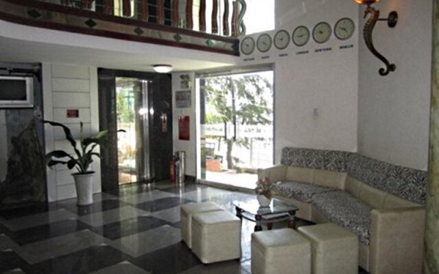 Sun Shine Hotel