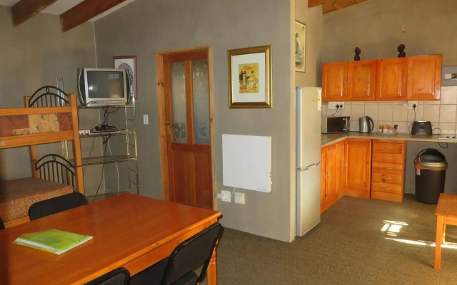 Lourens River Guesthouse B&B