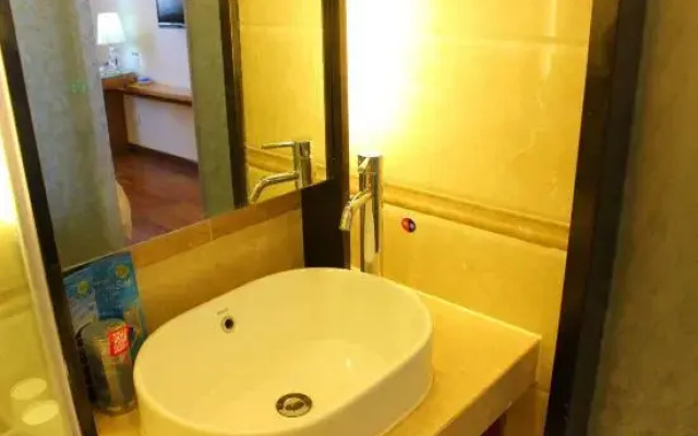 Grace Inn Hotel (Shenyang Railway Station East Square Taiyuan Street Pedestrian Street)
