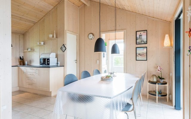 5 Person Holiday Home in Hemmet