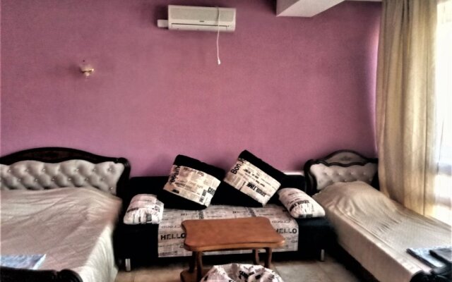 Favorit Guest House