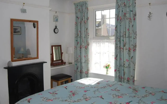 1 Tower Cottage