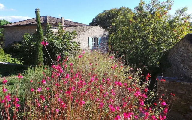 The Lotus Tree Guesthouse