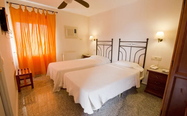 Hostal Nueva Andalucía