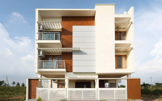 OYO 19479 Cjs Homes