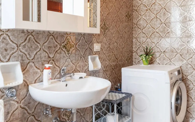 Spacious Apartment in Subbiano With Garden