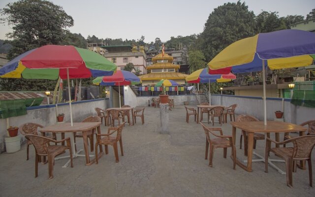 Oyo 24942 Hotel Lhasa