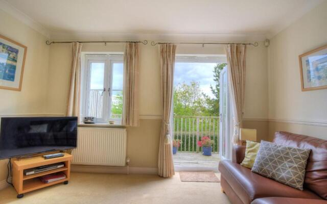 54 Henrys Way
