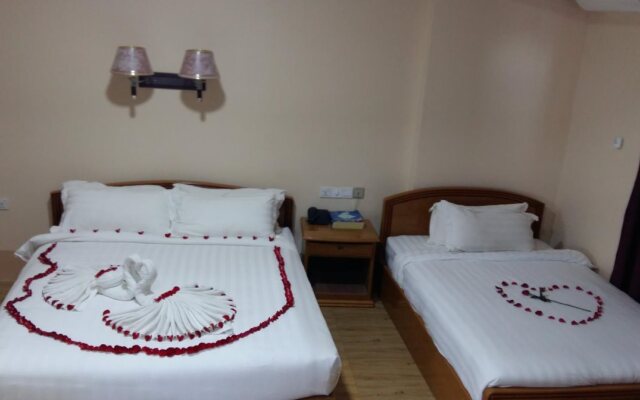 Gold Mount Hotel