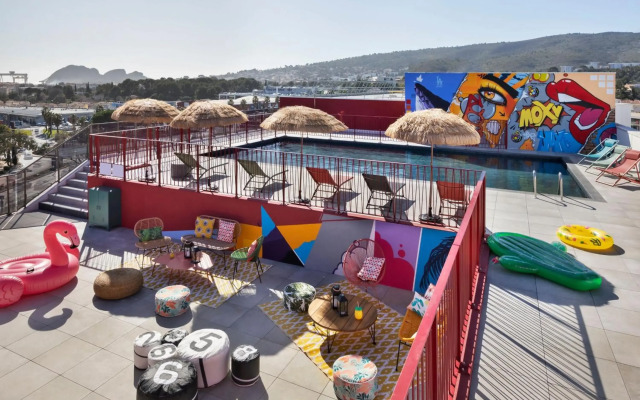 Moxy La Ciotat