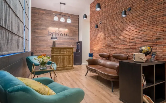 Brikwol Hotel