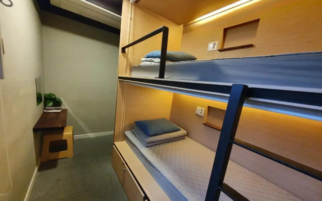 Blueboat Guesthouse Nampo - Hostel
