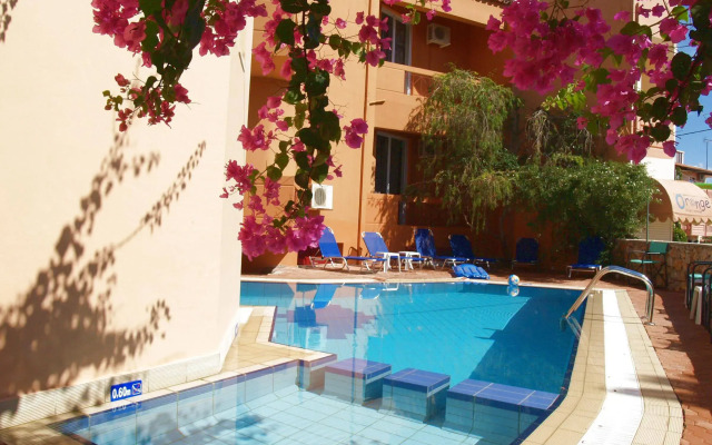 Elotia Hotel