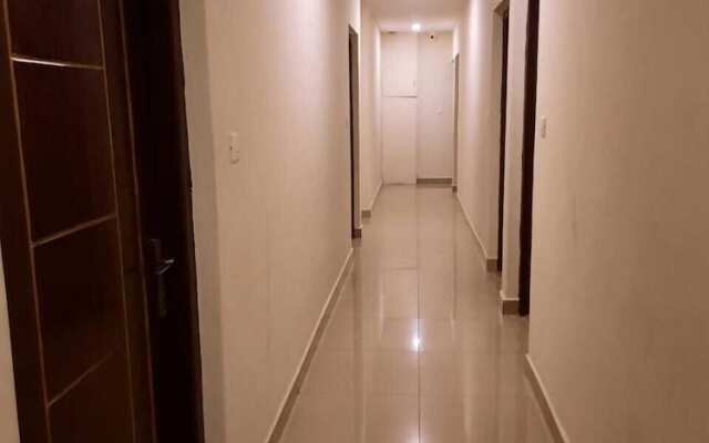 Hotel Crescent Shine