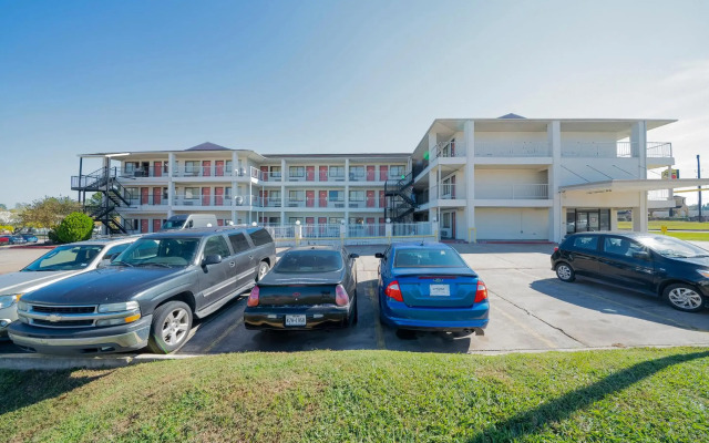 Americas Best Value Inn & Suites Humble