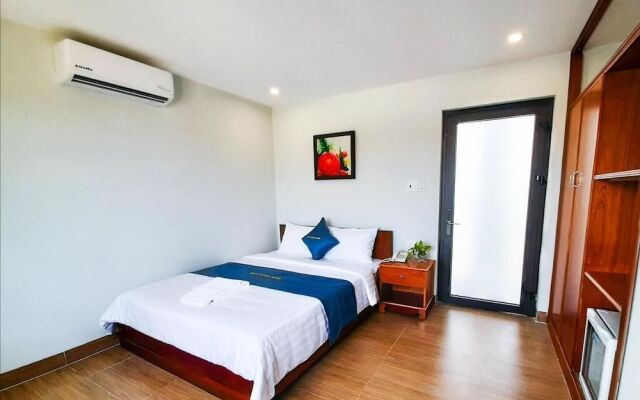 Dinh Huong Hotel