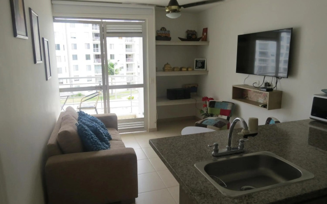 Precioso apartamento con piscina y wifi