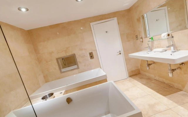 Signature Living Apart-hotel