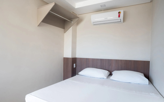 OYO Hotel Barra Do Riacho, Aracruz