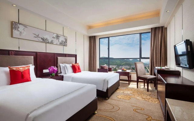 Ramada by Wyndham Liuzhou Luzhai