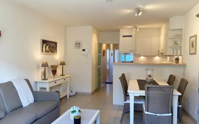 Apartment in Nieuwpoort by the Beach